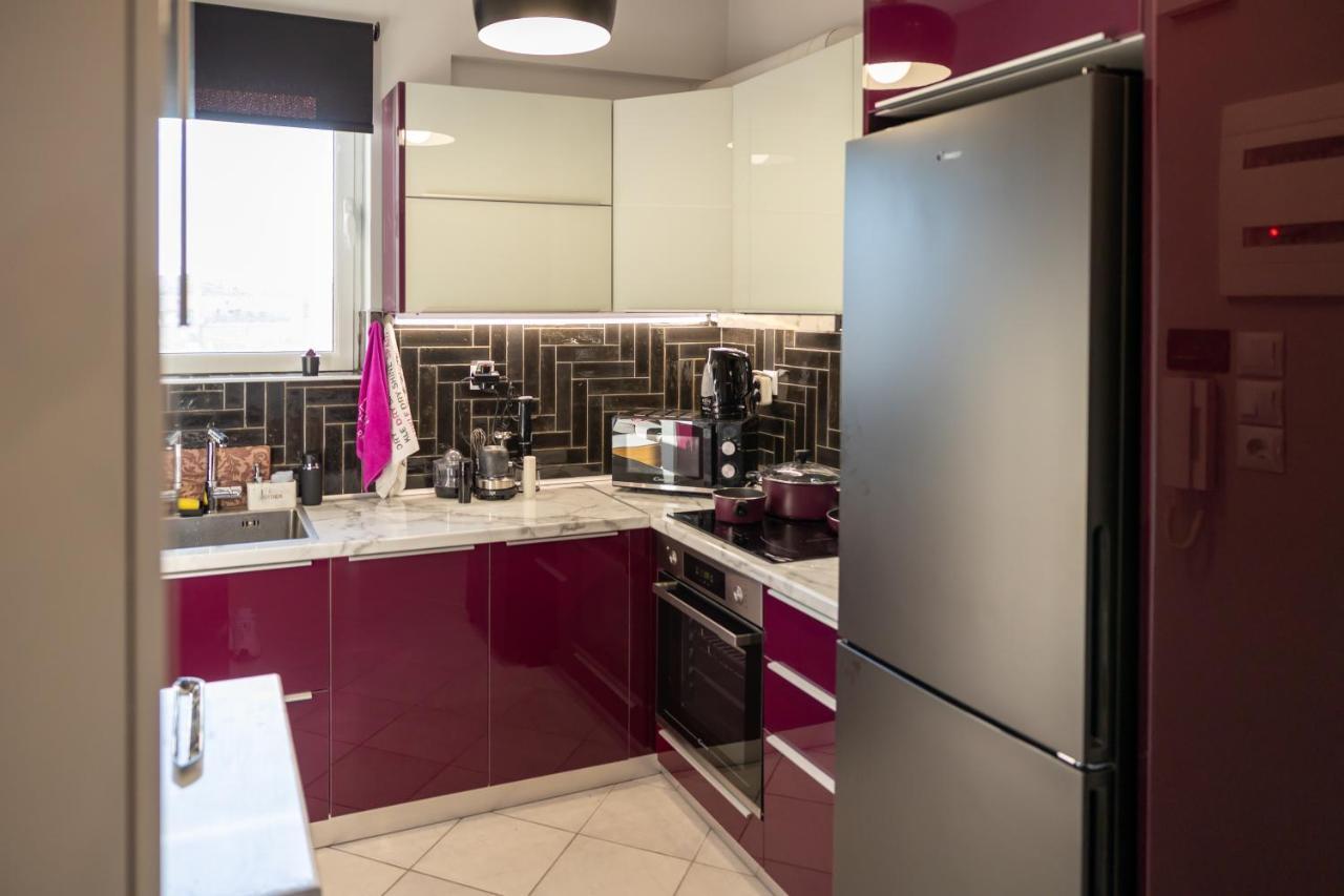 "Elegance" Central Luxury Apartment พีเรียส ภายนอก รูปภาพ